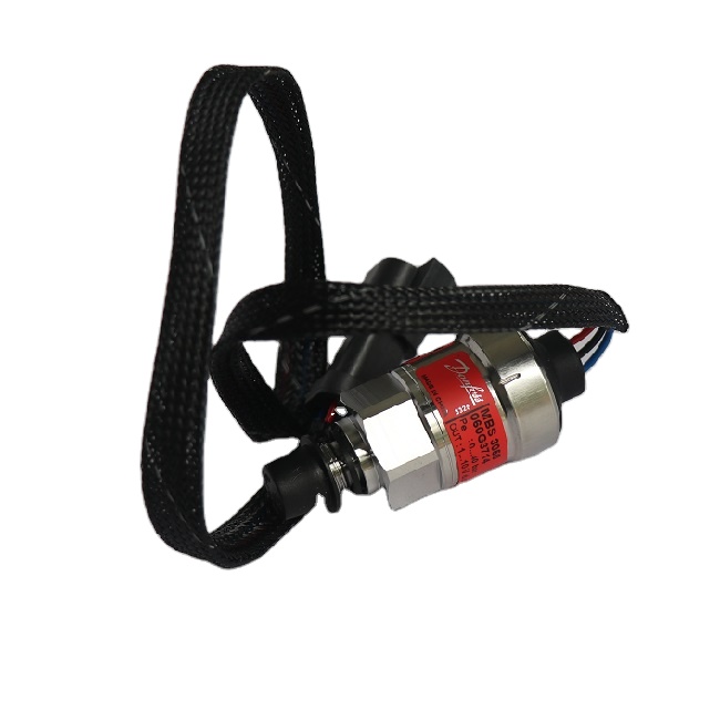 Supporting original parts danfoss 920147. 019 060g3714 transmission pressure sensor 3 Supporting Original Parts Danfoss 920147.019 060G3714 Transmission Pressure Sensor - Image 2