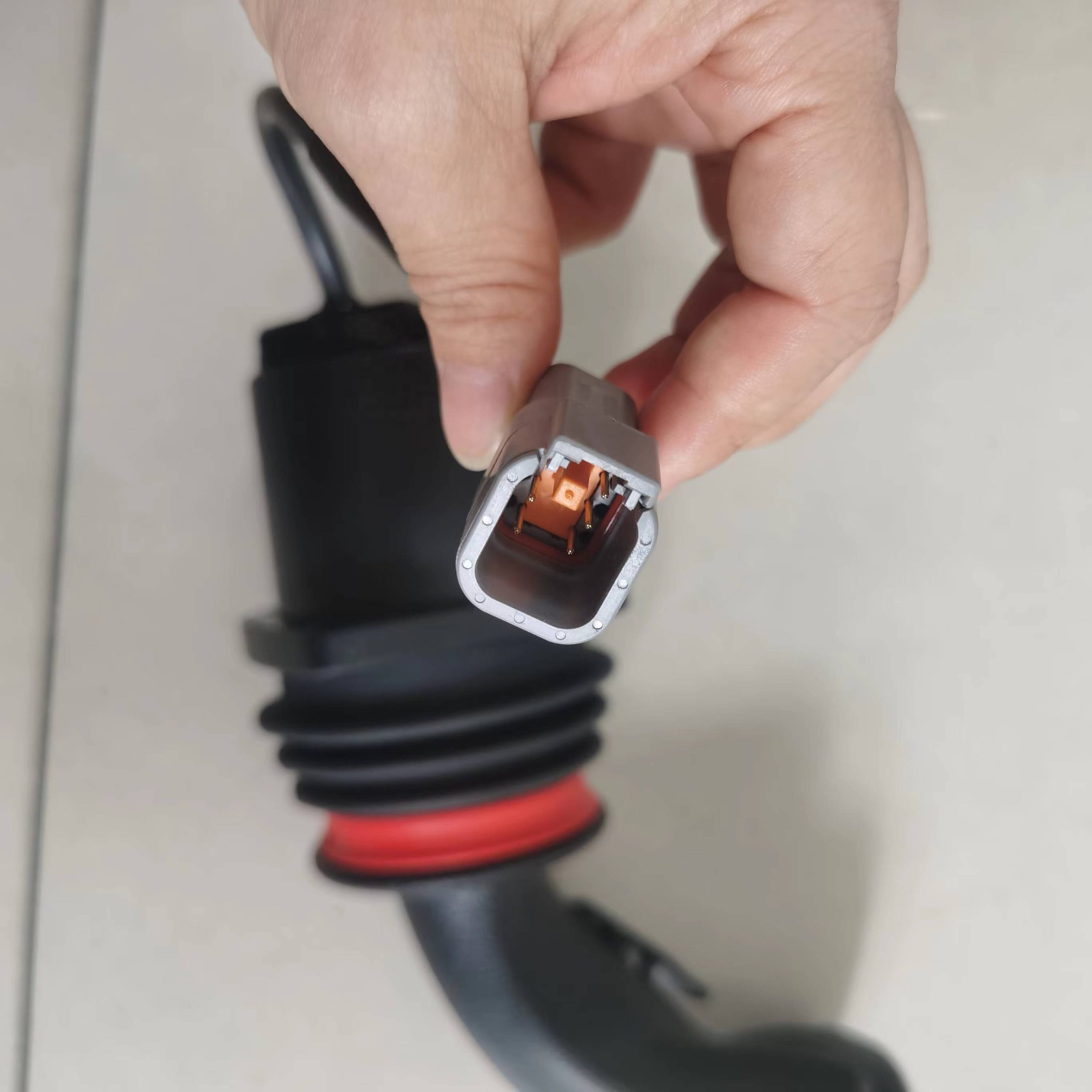 61001049 83055927 joystick controller lever general-purpose electrical operating handle assembly js1h-xy-cjh-s-c33-tpr2-r-pn 4 61001049 83055927 Joystick Controller Lever General-Purpose Electrical Operating Handle Assembly Js1H-Xy-Cjh-S-C33-Tpr2-R-Pn - Image 3