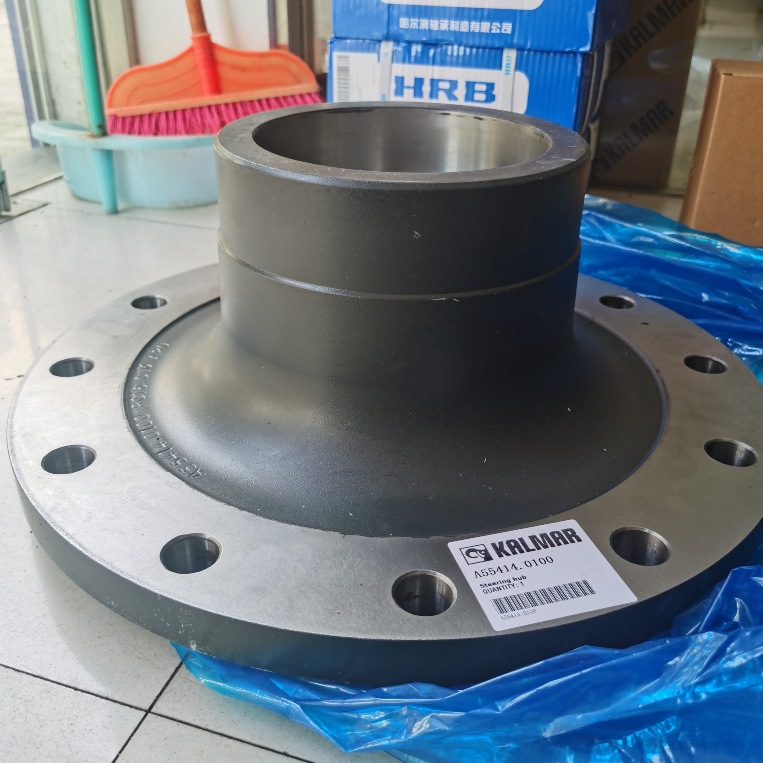 Kalmar forklift steering wheel hub adapter a55414. 0100 150198. 0700 a03032. 0200 a55414. 0600 4 Steering Hub