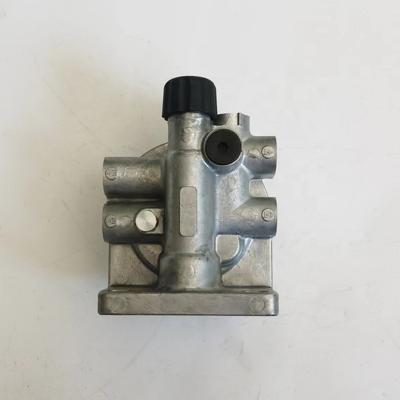 720 fuel filter base for kalmar dcf 80-100 11110708 921350. 0011/1 port machinery parts 7 Filter Heads 11110708