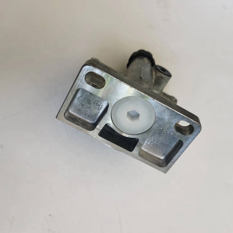 720 fuel filter base for kalmar dcf 80-100 11110708 921350. 0011/1 port machinery parts 8 Fuel Filter Heads