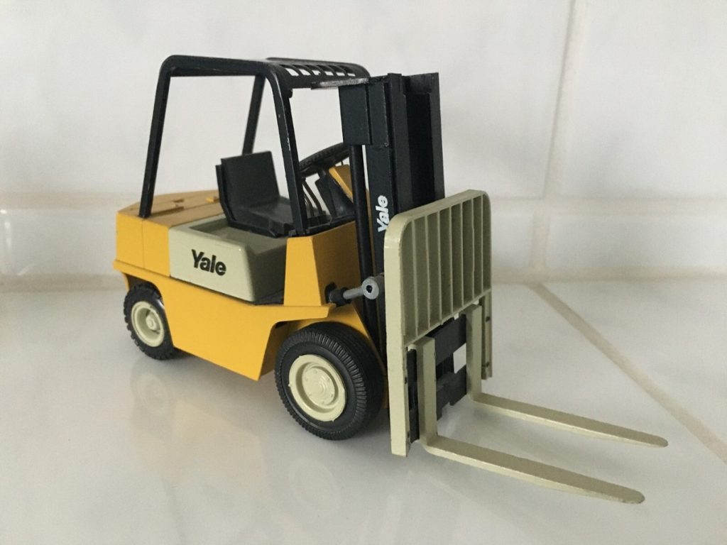 Weekend Use Within Home Urban Commute Natural Lighting Photo Yale Forklift Motor
